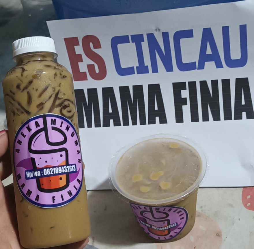 Es Cincau Mama Finia